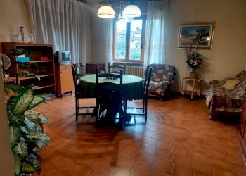 Salone - Apartment via Noiso, Montegrosso d'Asti - photo 6