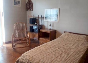 Camera da letto - Appartamento via Noiso, Montegrosso d'Asti - foto 13