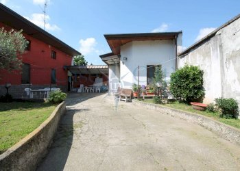 Villa via caduti bollatesi, 47, Bollate - photo 1