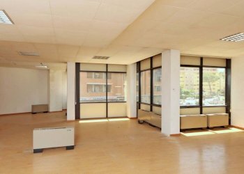 stanza - Ufficio Via Francesco Briganti 127, Perugia - foto 1