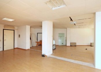 stanza - Ufficio Via Francesco Briganti 127, Perugia - foto 13