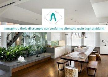 soggiorno con logo e scritta.jpg - Appartamento Via Fontanella, Verbania - foto 4