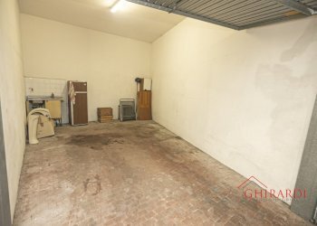 1.2 BOX..jpg - Box VIA DELL'ACCIAIO  21, Genova - foto 4