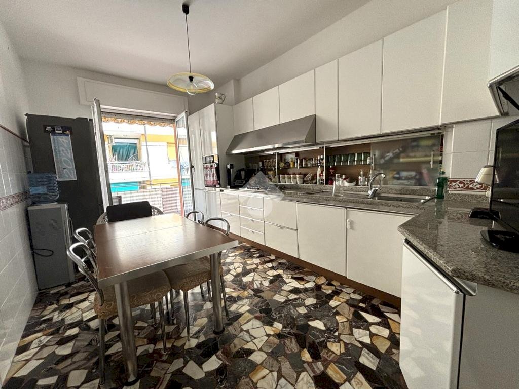 Four-room apartment Via Giacomo Poirè, Sant'Olcese - photo 2