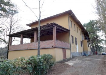 Villa Via Goccianello, Imola - photo 3