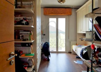 Camera - Appartamento via Quintino Quagliati, Rimini - foto 10