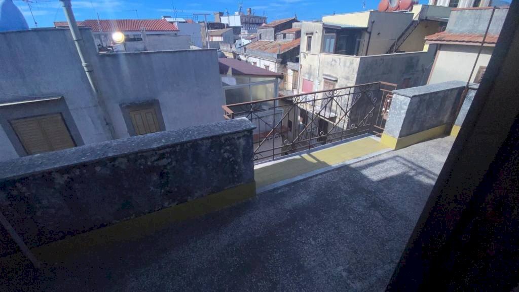 Balcone - Appartamento piazza Duomo, Carini - foto 2