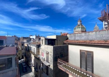 Vista - Apartment piazza Duomo, Carini - photo 6