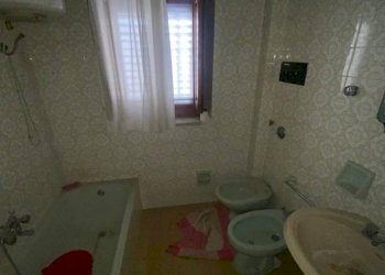 Bagno - Apartment piazza Duomo, Carini - photo 12