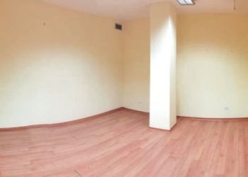 WhatsApp Image 2024-05-31 at 12.34.25 (1).jpeg - Locale Commerciale Via delle Piagge, Tivoli - foto 2