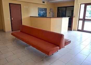 WhatsApp Image 2024-05-31 at 12.34.42 (2).jpeg - Locale Commerciale Via delle Piagge, Tivoli - foto 5