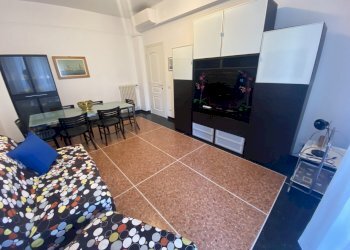 B962298F-E66D-4F74-8689-8940EA4C59D2.jpg - Appartamento Via Caduti Partigiani, Sestri Levante - foto 1