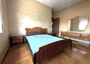 CAMERA MATRIMONIALE 1.jpeg - Trilocale Via Repubblica 36, Curno - foto 9