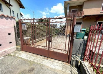 CANCELLO INGRESSO.jpeg - Trilocale Via Repubblica 36, Curno - foto 14