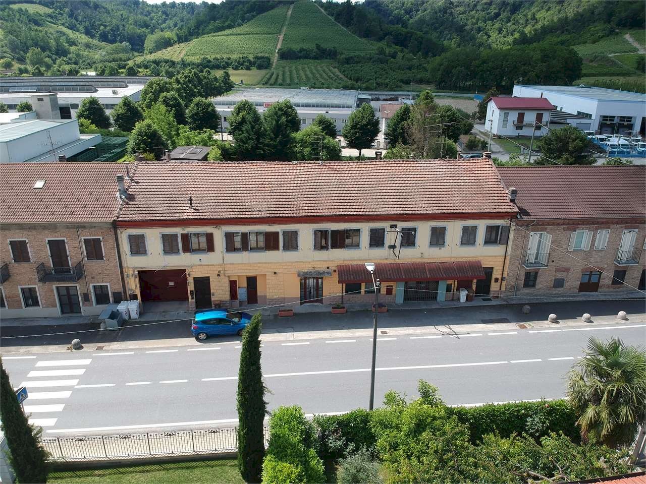 Stabile - Palazzo Corneliano d'Alba - foto 3