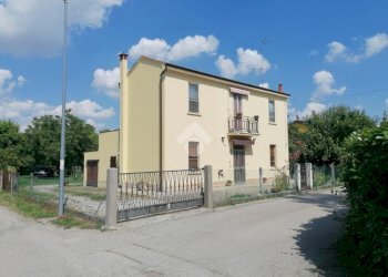 Independent house Via Saldone, Poggio Renatico - photo 1
