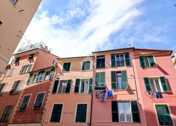 Bilocale Via Enrico Cialdini, Genova (zona Voltri) - foto 1