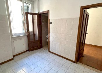 Bilocale Via Enrico Cialdini, Genova (zona Voltri) - foto 11
