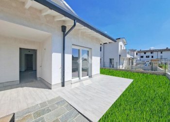 Villa Via Rita Levi Montalcini, Cassano d'Adda - photo 1
