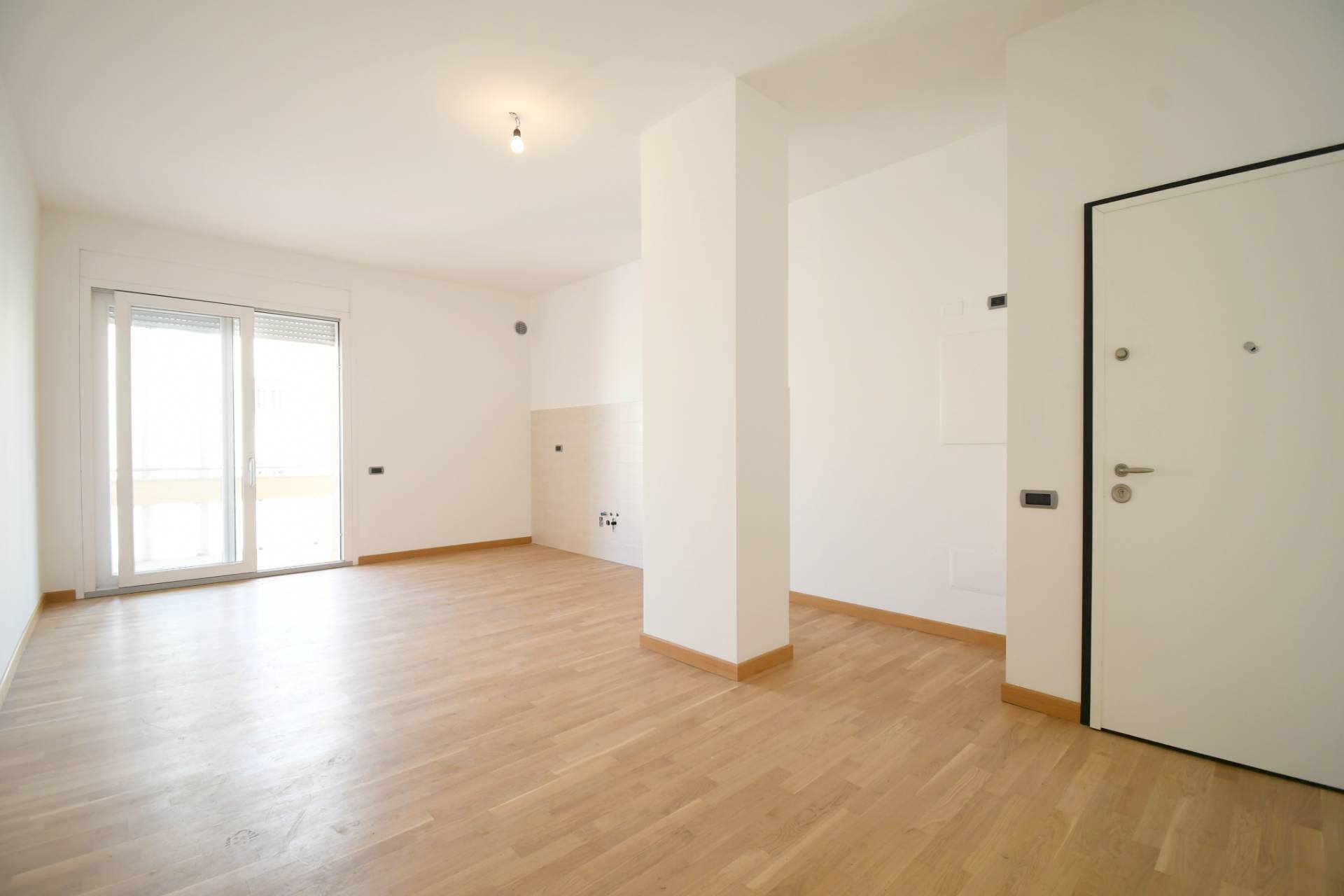 Three-room apartment Via Antonio Lo Frasso, Cagliari (neighborhood San Benedetto) - photo 1