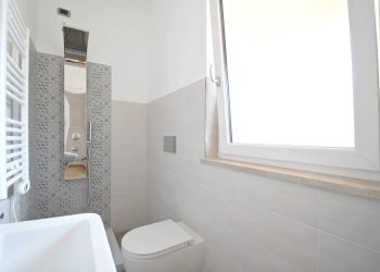 Trilocale Via Antonio Lo Frasso, Cagliari (zona San Benedetto) - foto 11