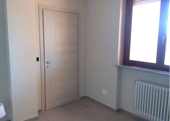 Stanza non arredata - Villa a Schiera via Croce, 39, San Maurizio Canavese - foto 9