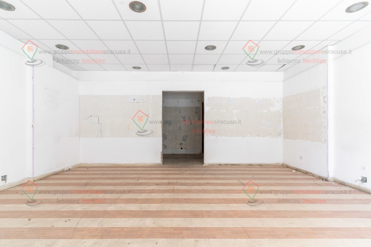 RIC08033.jpg - Commercial Premises Siracusa - photo 1