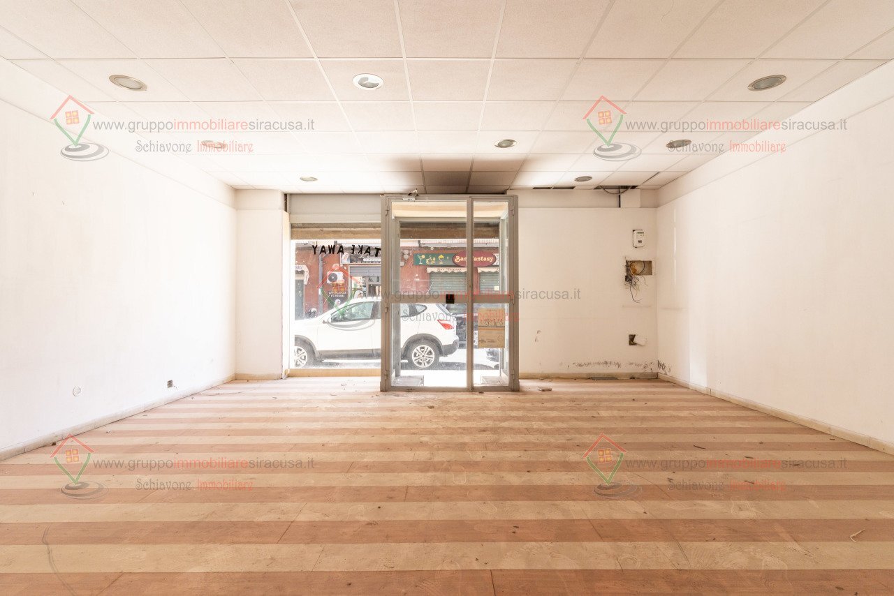 RIC08037.jpg - Commercial Premises Siracusa - photo 3