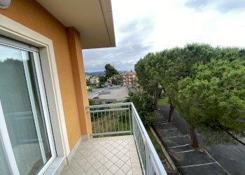 image00037.jpeg - Appartamento Strada Ai Gorleri 9, Diano Marina - foto 15