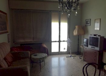 Apartment Reggio nell'Emilia - photo 1