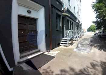 INGRESSO STABILE - Trilocale VIA RANZANI, Bologna - foto 29