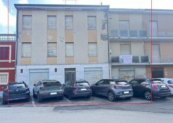 IMG_7613.JPG - Casa indipendente Piazza Alfredo Baccarini 1, Finale Emilia - foto 2