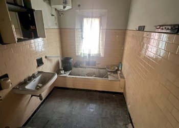 IMG_7553.JPG - Casa indipendente Piazza Alfredo Baccarini 1, Finale Emilia - foto 12