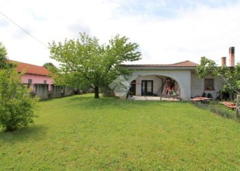 Semi-detached house Località carrara, Terzo - photo 9