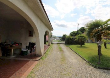 Semi-detached house Località carrara, Terzo - photo 16