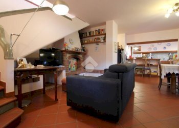 Semi-detached house Località carrara, Terzo - photo 18