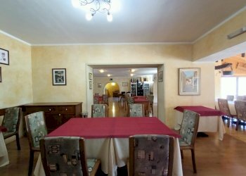 Locale Commerciale Frazione Beuve, 12, Sarre - foto 18