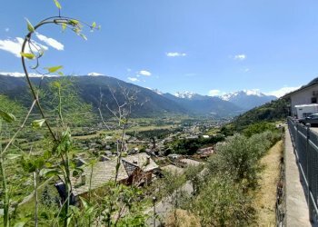 Locale Commerciale Frazione Beuve, 12, Sarre - foto 33