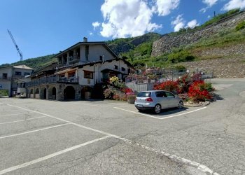 Locale Commerciale Frazione Beuve, 12, Sarre - foto 34