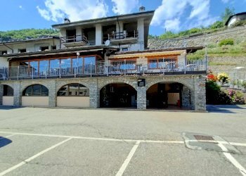 Locale Commerciale Frazione Beuve, 12, Sarre - foto 3