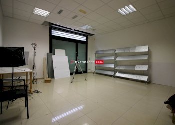 Negozio Via Madonna Piccola, Martina Franca - foto 8