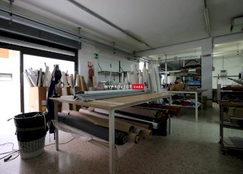 Negozio Via Madonna Piccola, Martina Franca - foto 3