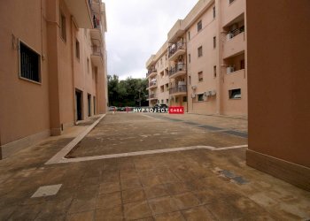 Negozio Via Madonna Piccola, Martina Franca - foto 17