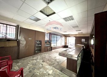 Locale Commerciale Via Aniello Falcone, Napoli (zona Vomero) - foto 10