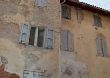 Facciata - Stabile - Palazzo via G. Rossi, 21, San Giorgio di Piano - foto 2