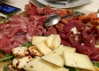 direi-buoni-gli-antipasti.jpg - Locale Commerciale Capannori - foto 3