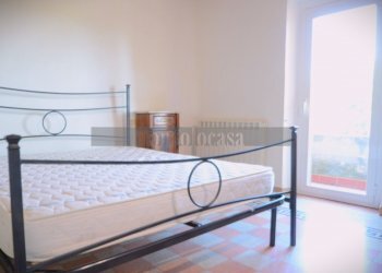 CAMERA DA LETTO - Four-room apartment Via Cattaneo 125, Corciano - photo 9