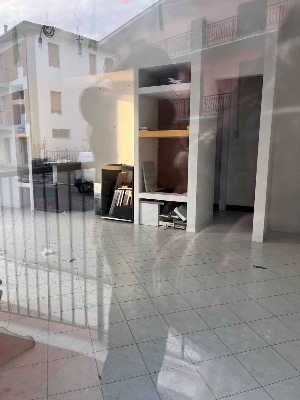 WhatsApp Image 2025-01-27 at 10.16.31 (2).jpeg - Locale Commerciale Colli del Tronto - foto 2