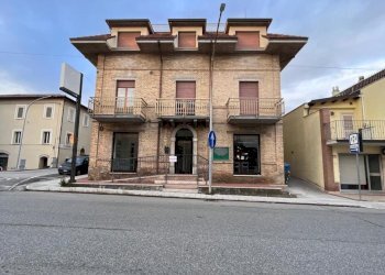 WhatsApp Image 2025-01-27 at 10.16.32 (3).jpeg - Locale Commerciale Colli del Tronto - foto 5