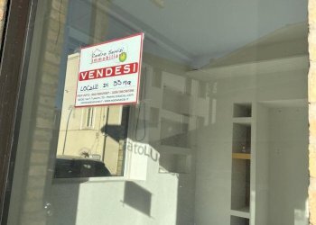 WhatsApp Image 2026-01-12 at 10.21.47 (6).jpeg - Locale Commerciale Colli del Tronto - foto 20